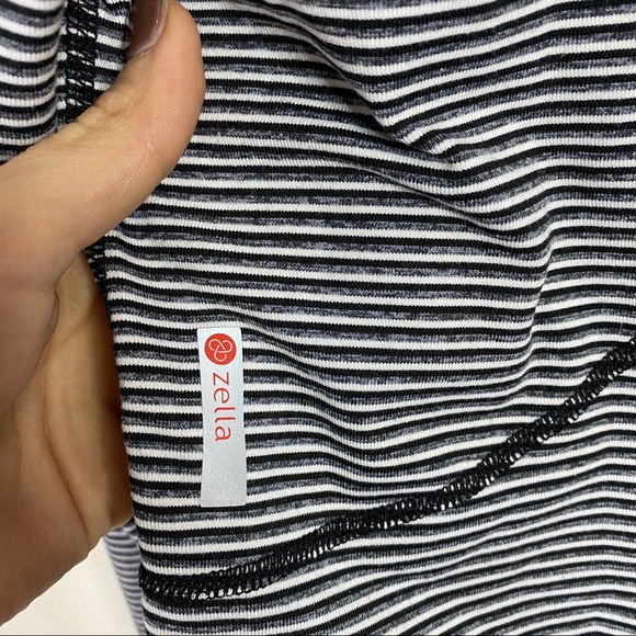 Zella On Point Striped Zip Up Jacket Size Small - Picture 7 of 8